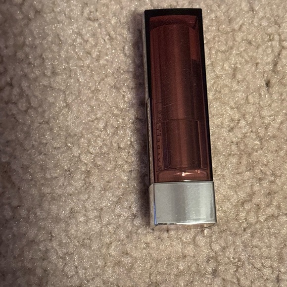 Maybelline Color Sensational Lipstick, Cream Finish, Nude Lust #920 New - Picture 4 of 14